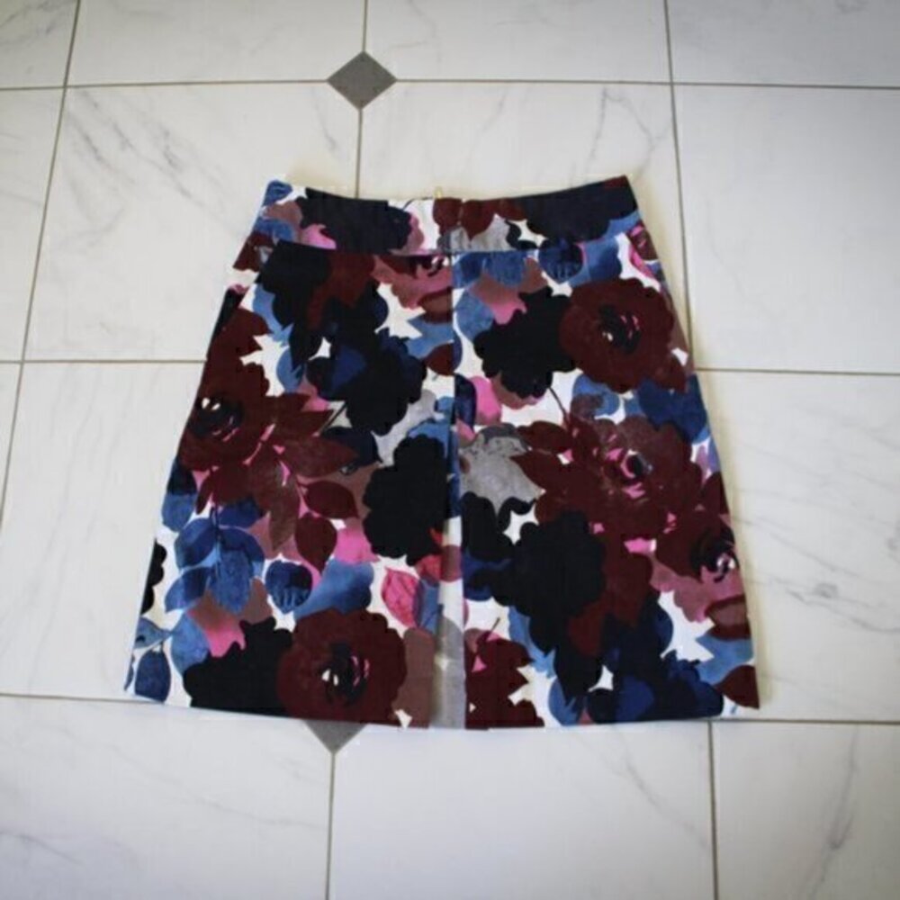 Express skirt Design Studio skirt size 4 floral skirt